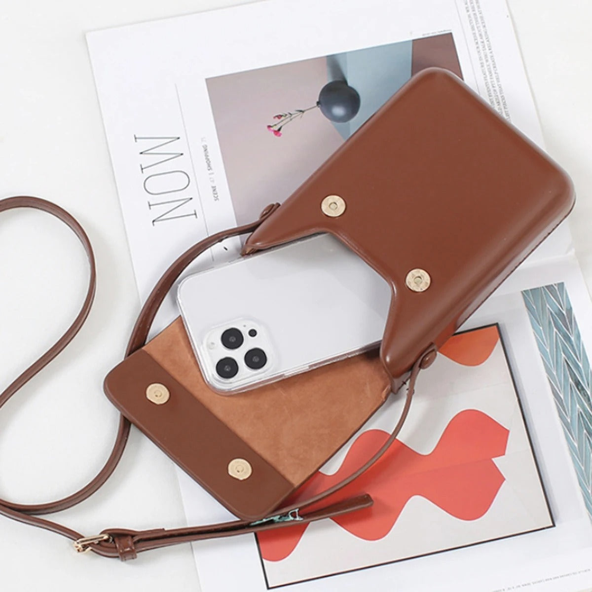 Versatile vertical Japanese and Korean simple flip phone bag