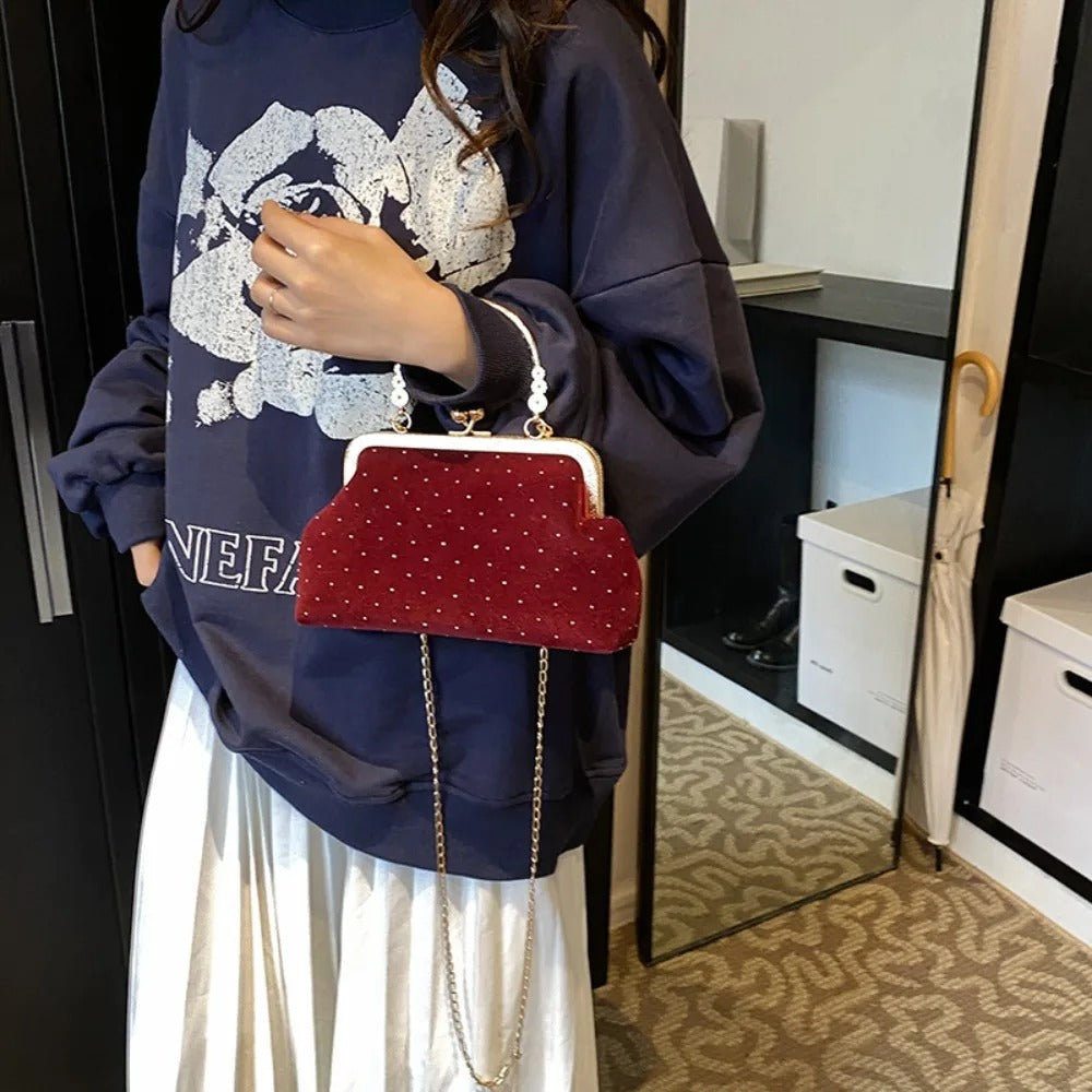 Small Clip Shoulder Bag Handbags Retro Female Chain Crossbody Bag