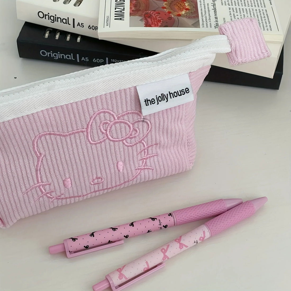 Office stationery storage bag, the best gift for Hello Kitty enthusiasts