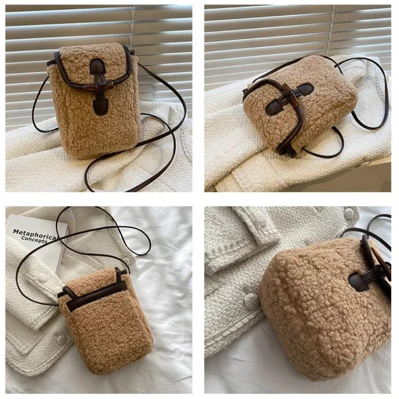 Tender Sweet Lovely Cross Body Teenagers Female Portable Horn Button