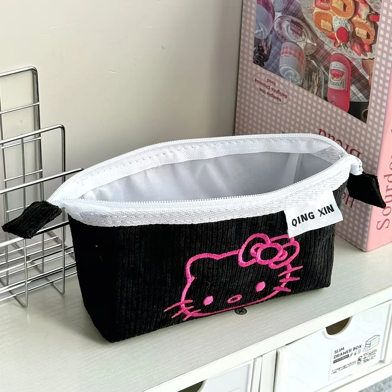 Office stationery storage bag, the best gift for Hello Kitty enthusiasts