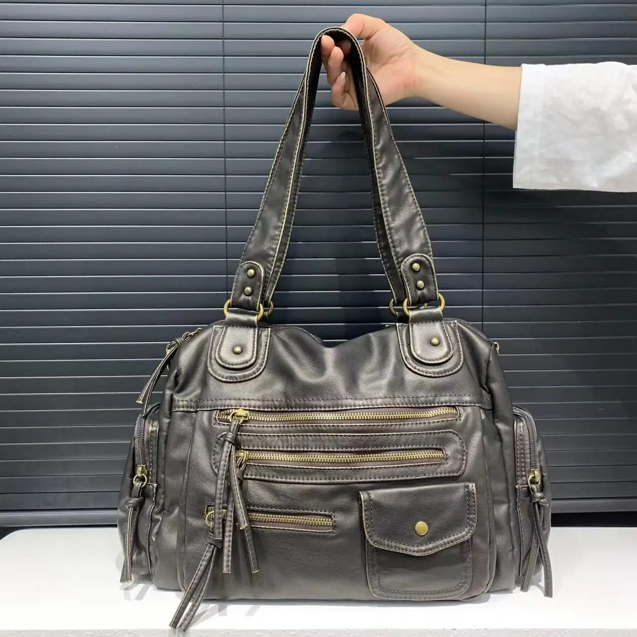 Single Shoulder Crossbody Bag Vintage Washed Leather Motorcycle Bag